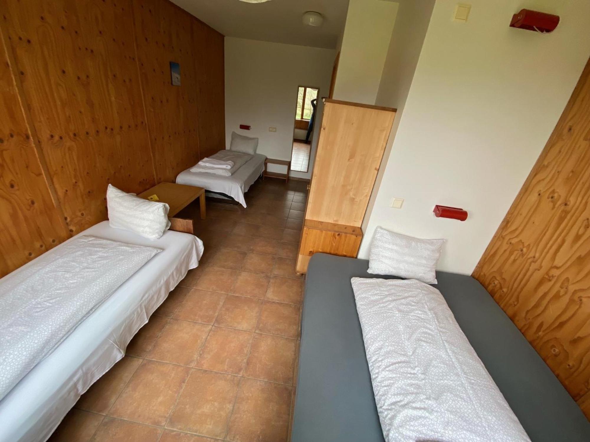 Brekkulaekur Guesthouse Hunathing Vestra Bagian luar foto