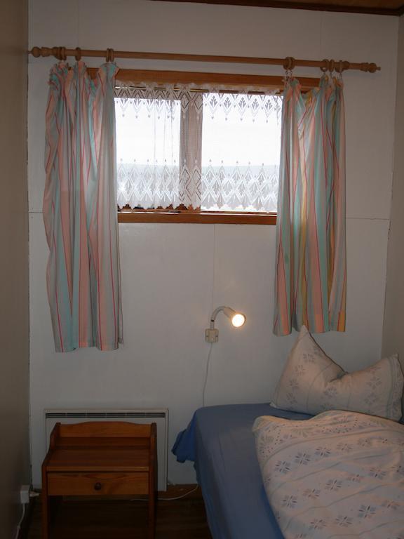 Brekkulaekur Guesthouse Hunathing Vestra Ruang foto